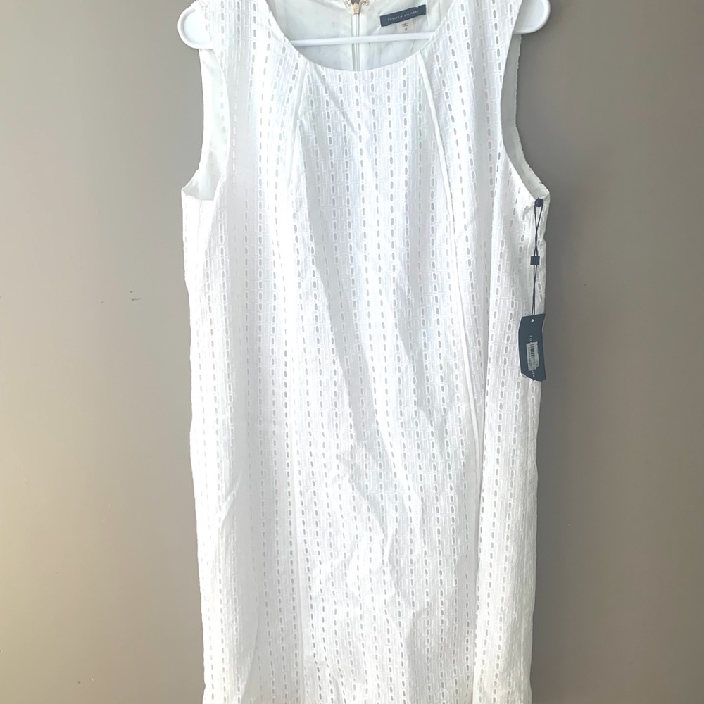 NWT Tommy Hilfiger White Eyelet Shift Dress, Sz 12, Retail $134